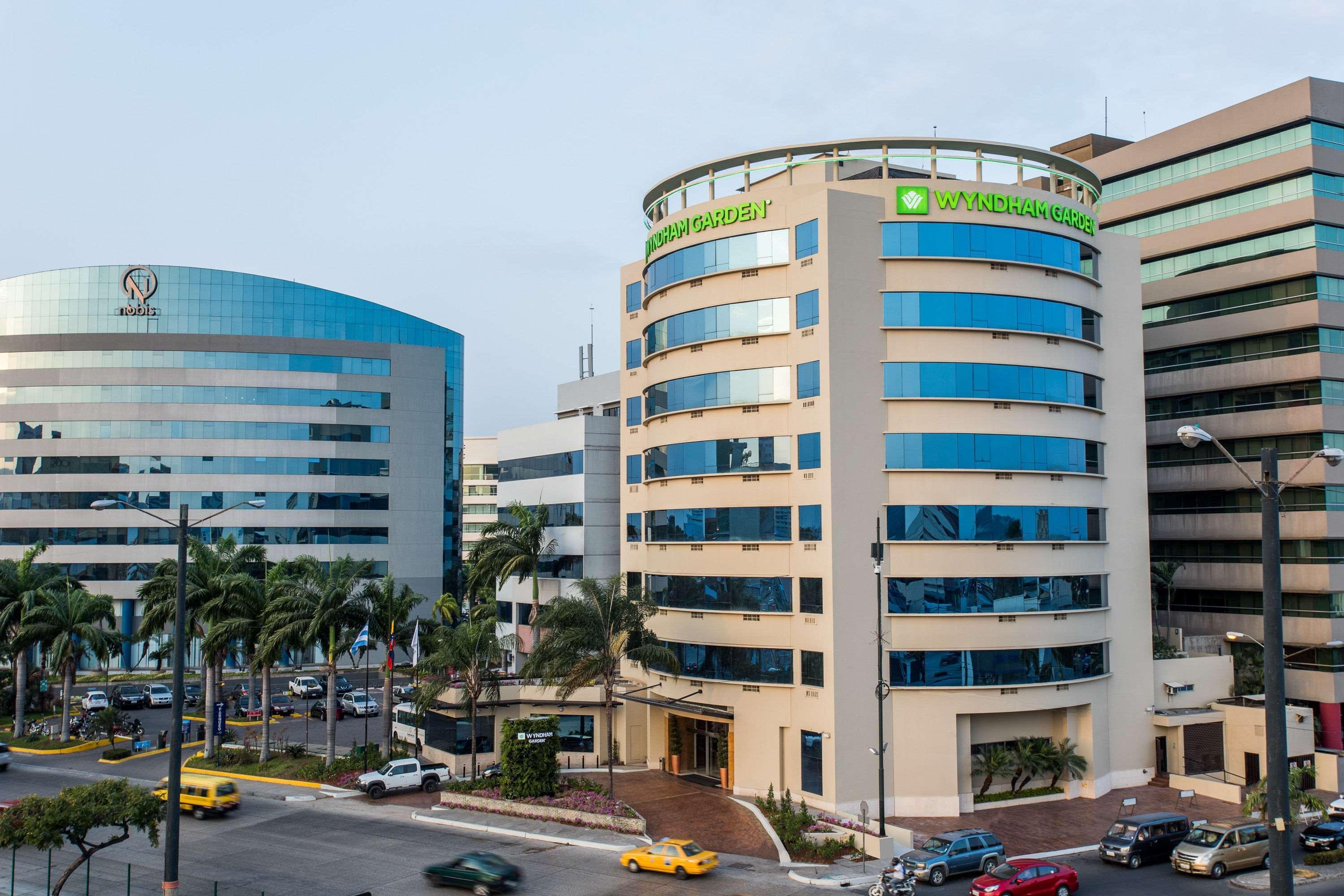 Wyndham Garden Guayaquil Hotel Екстериор снимка