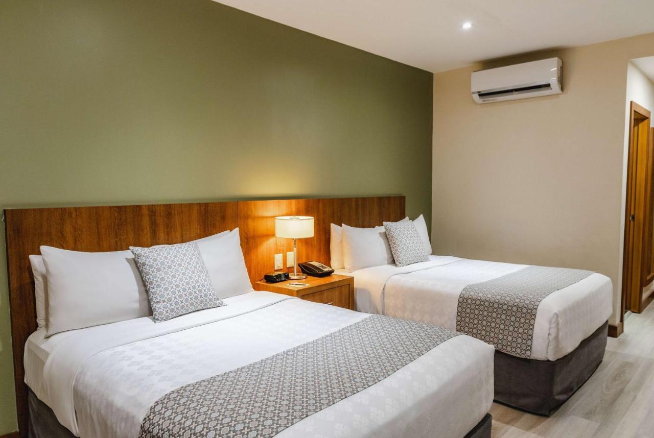 Wyndham Garden Guayaquil Hotel Екстериор снимка