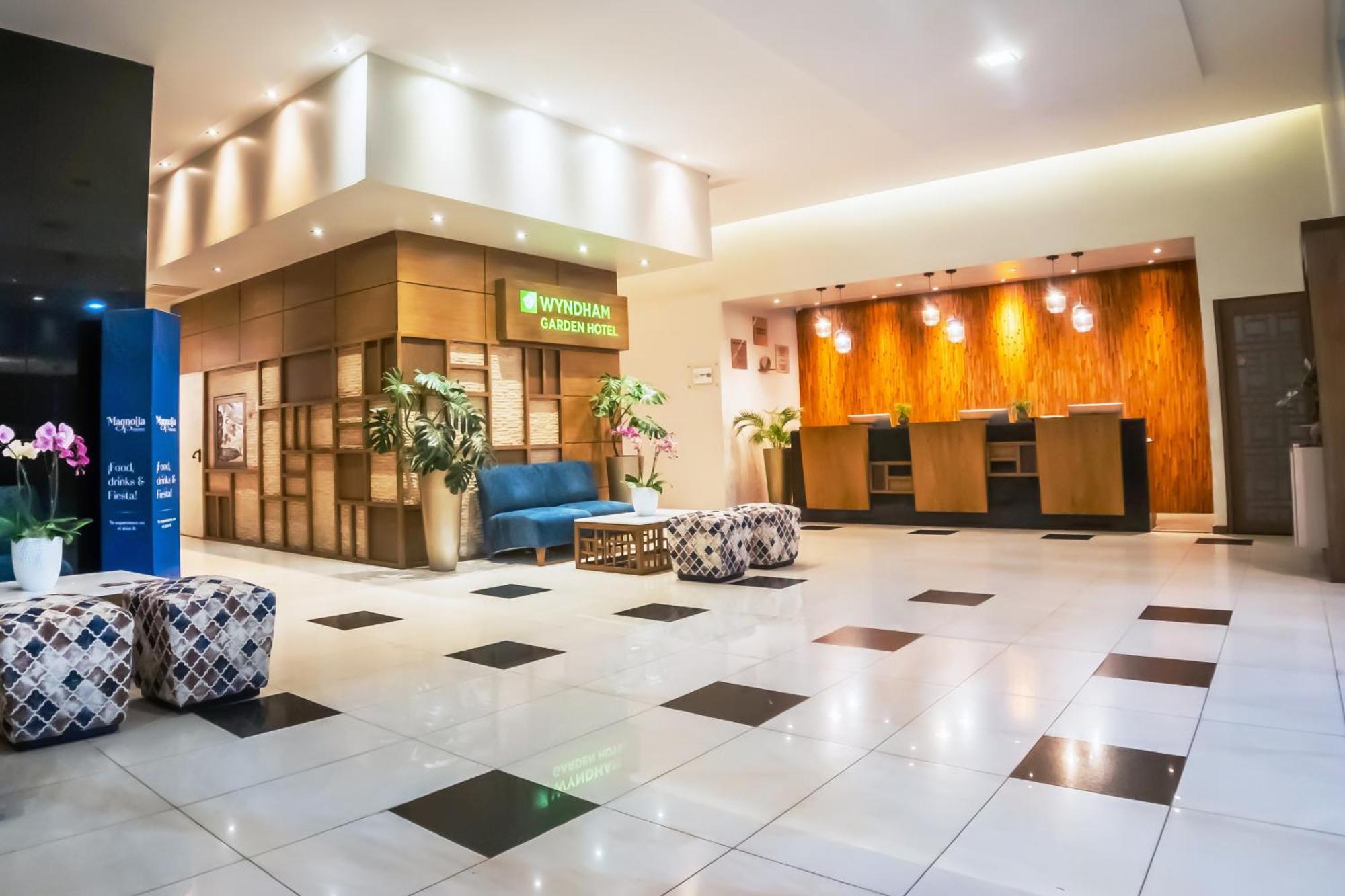 Wyndham Garden Guayaquil Hotel Екстериор снимка