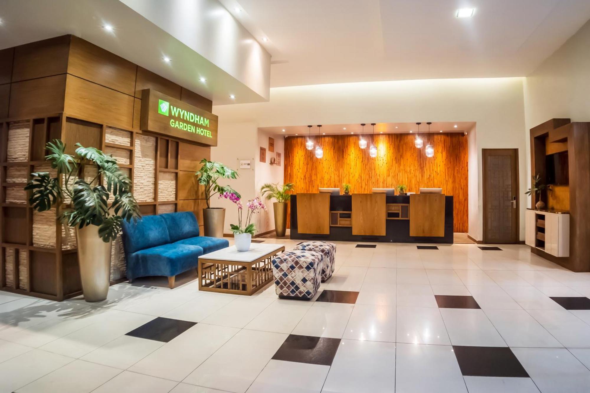 Wyndham Garden Guayaquil Hotel Екстериор снимка